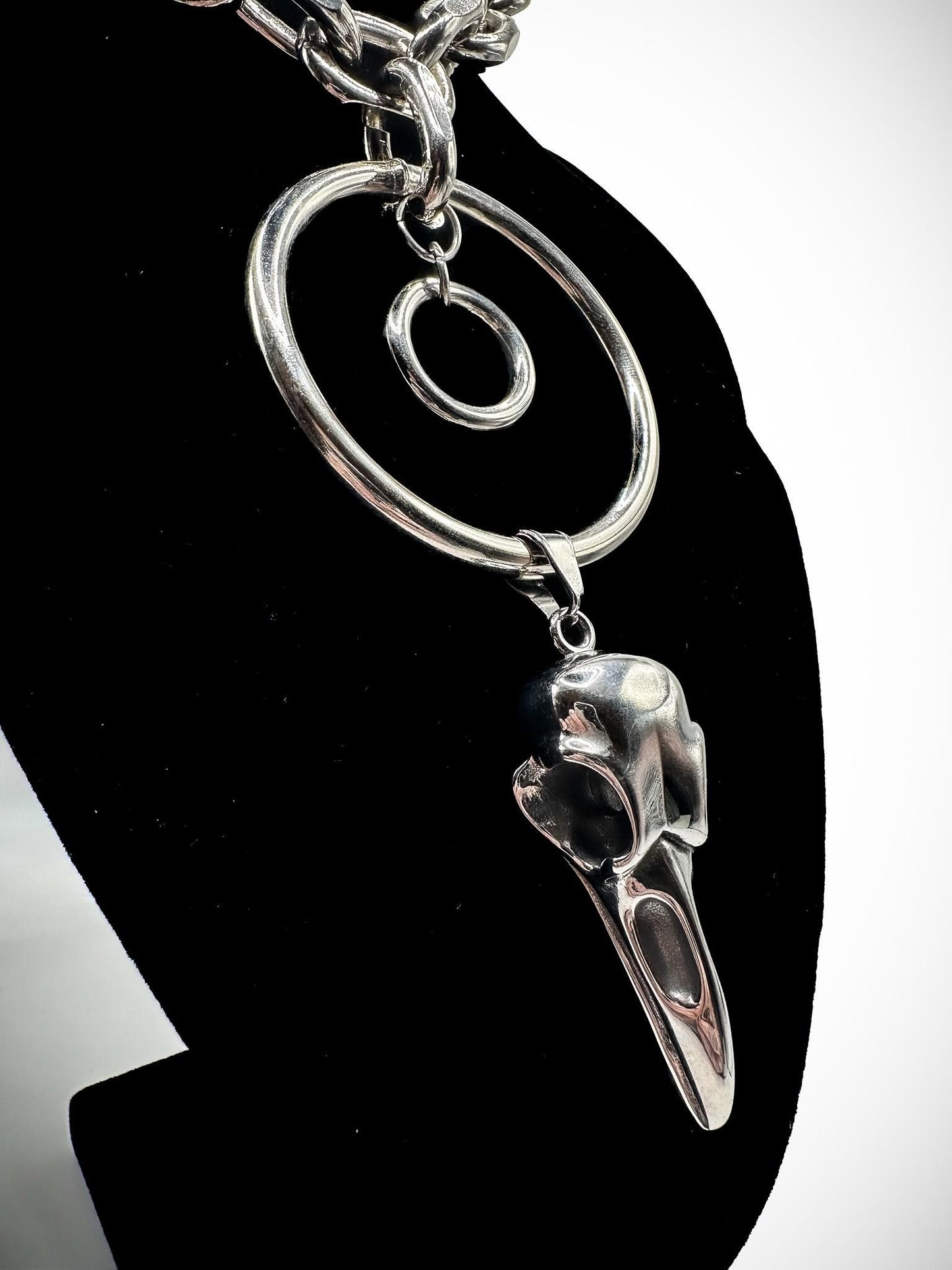 Chunky Cable Chain Link Bird Skull O Ring Necklace //Gothic Alternative Animal Avant Garde Jewellery