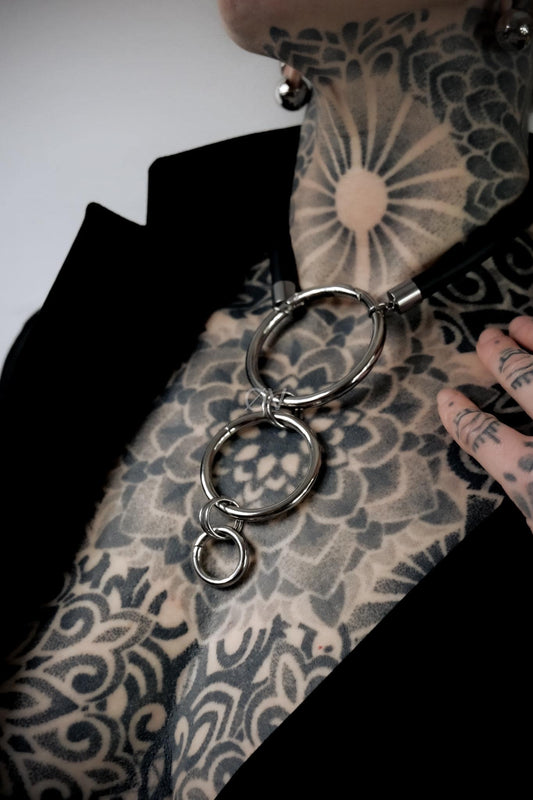 Rubber 3 Ring Hanging Pendant Necklace Choker // Goth Avant Garde Jewellery