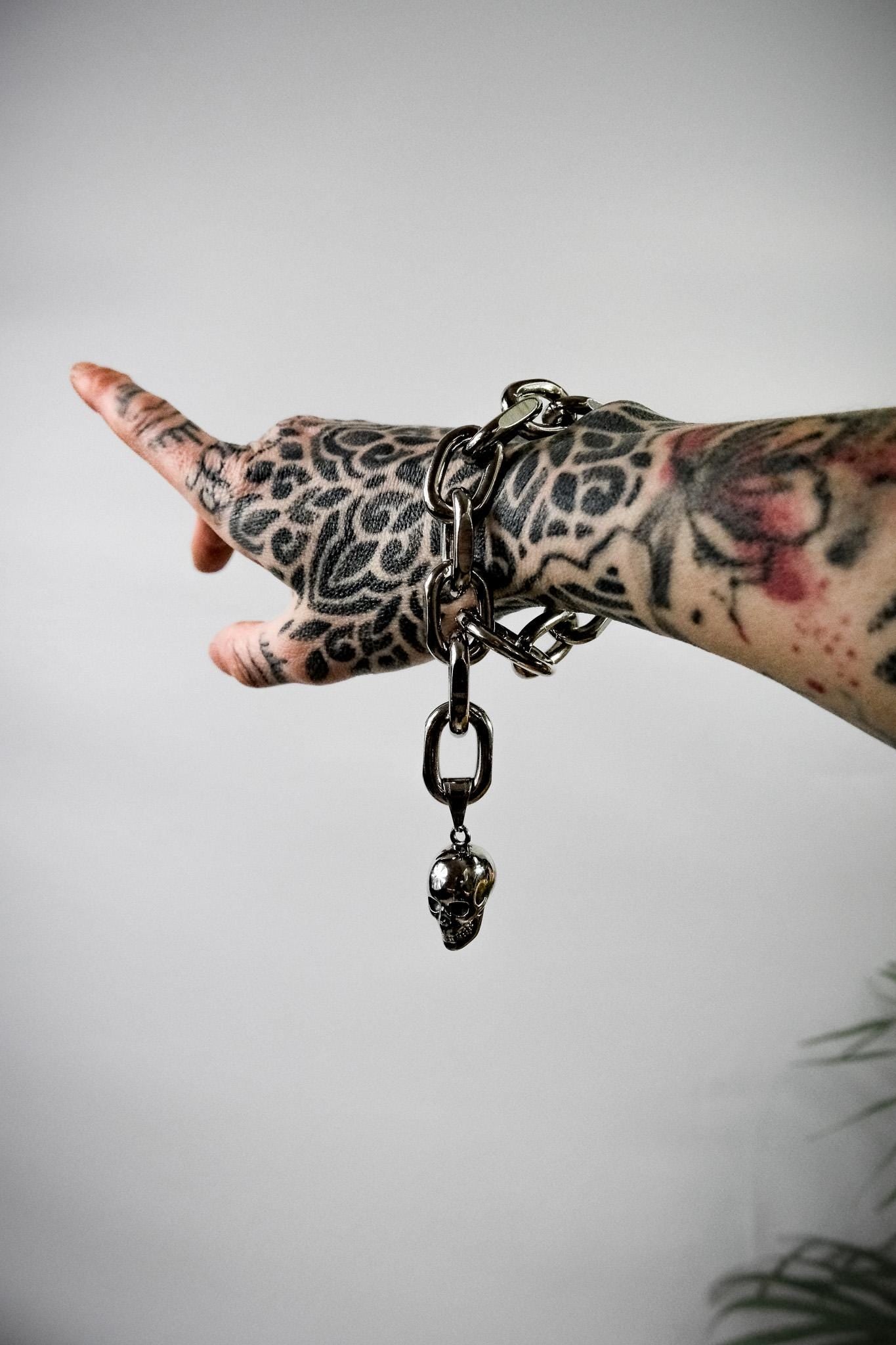 Chunky Cable Chain Link Skull Bracelet //Gothic Alternative Avant Garde Jewellery