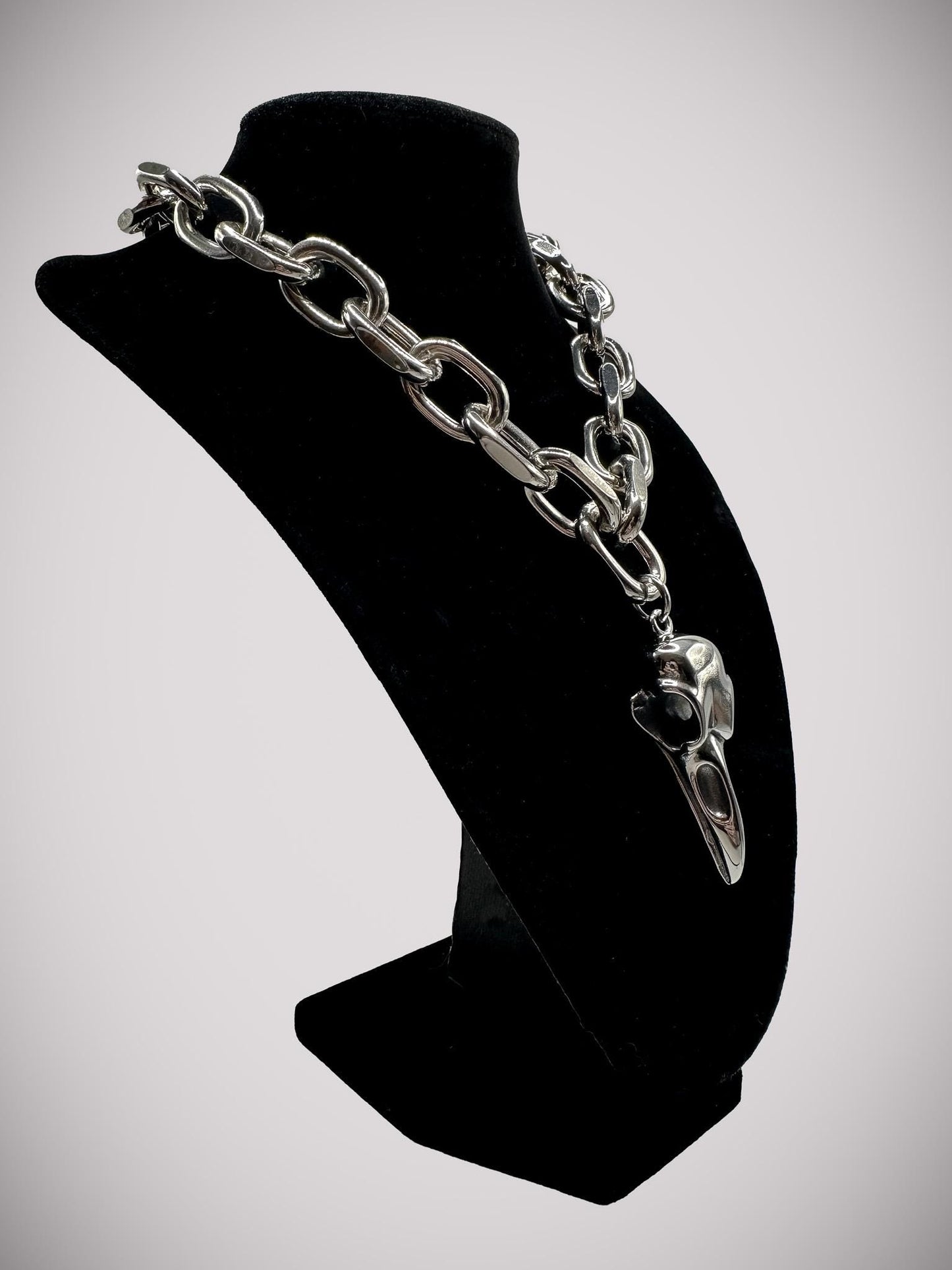 Chunky Cable Chain Link Bird Skull Necklace //Gothic Alternative Animal Avant Garde Jewellery