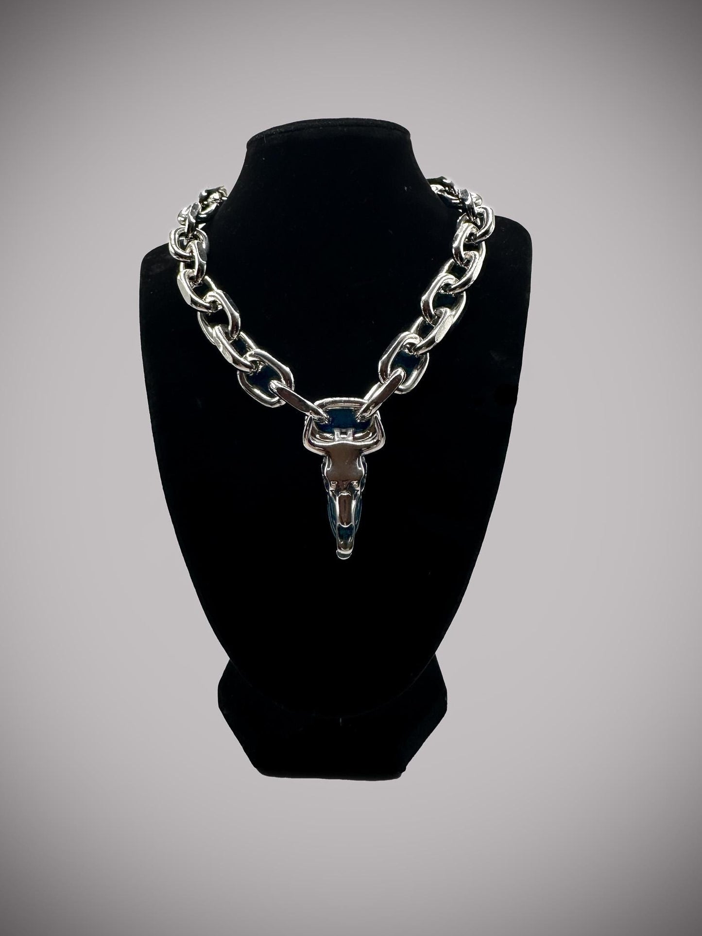 Chunky Cable Chain Link Cow Skull Necklace //Gothic Alternative Animal Avant Garde Jewellery