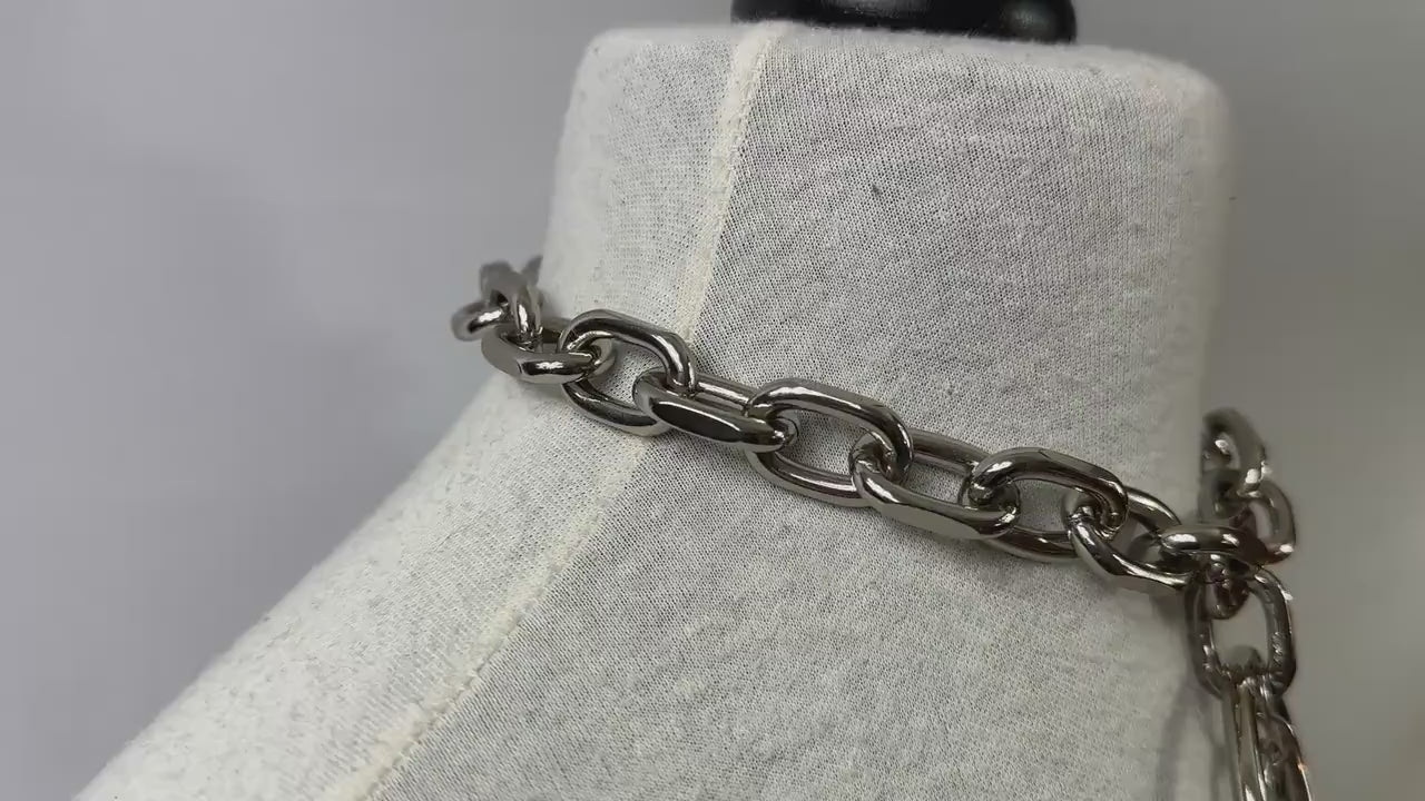 Chunky Cable Chain Link Bird Skull O Ring Necklace //Gothic Alternative Animal Avant Garde Jewellery