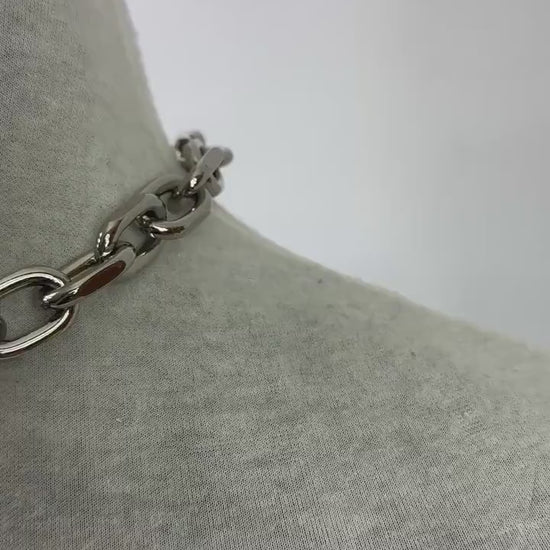 Chunky Cable Chain Link Skull Necklace //Gothic Alternative Animal Avant Garde Jewellery